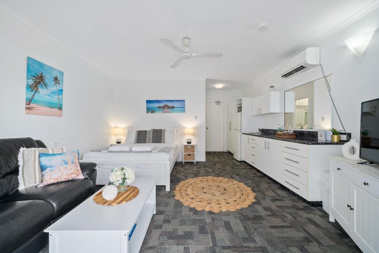 The Resort At Dolphin Heads Mackay Exterior foto